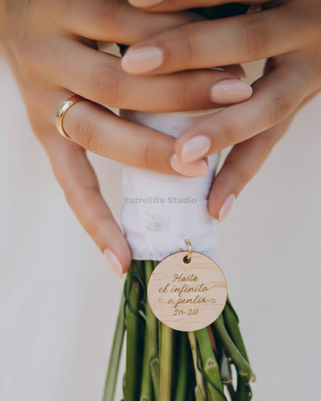 Medalla de ramo de novia