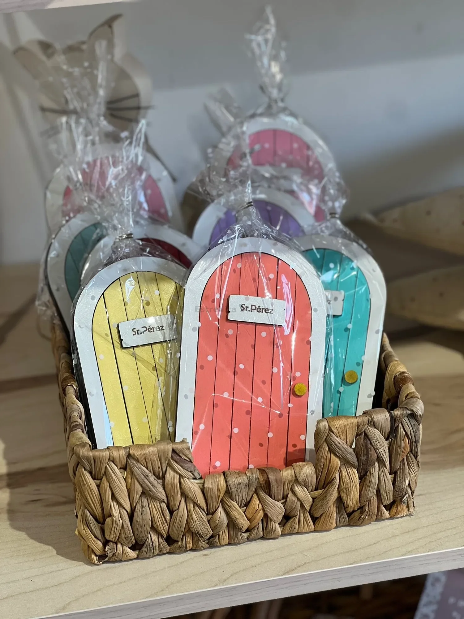 Puerta ratón Pérez